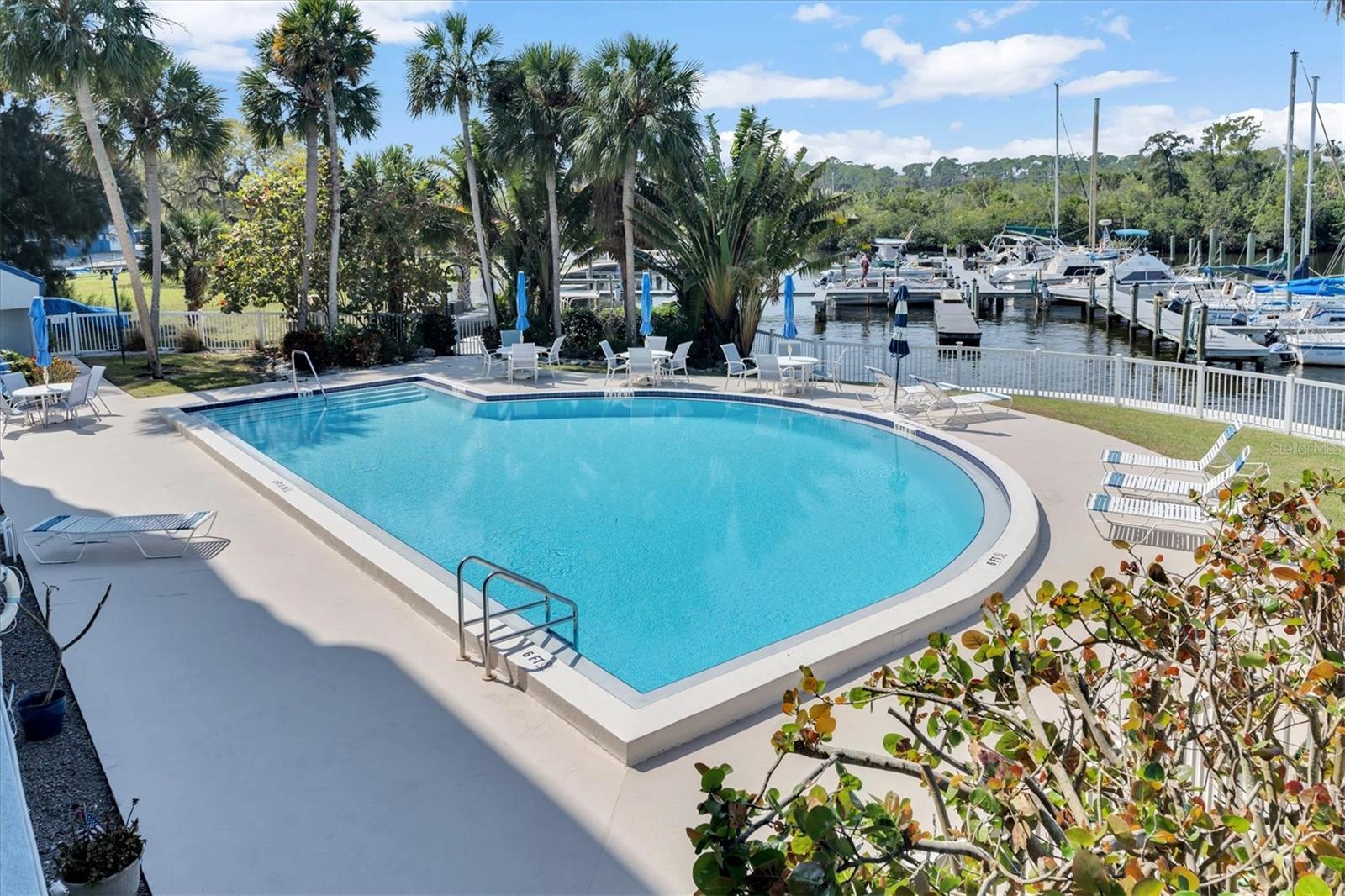 Image 29 of 42 For 4823 Ebbtide Lane Unit #104  104