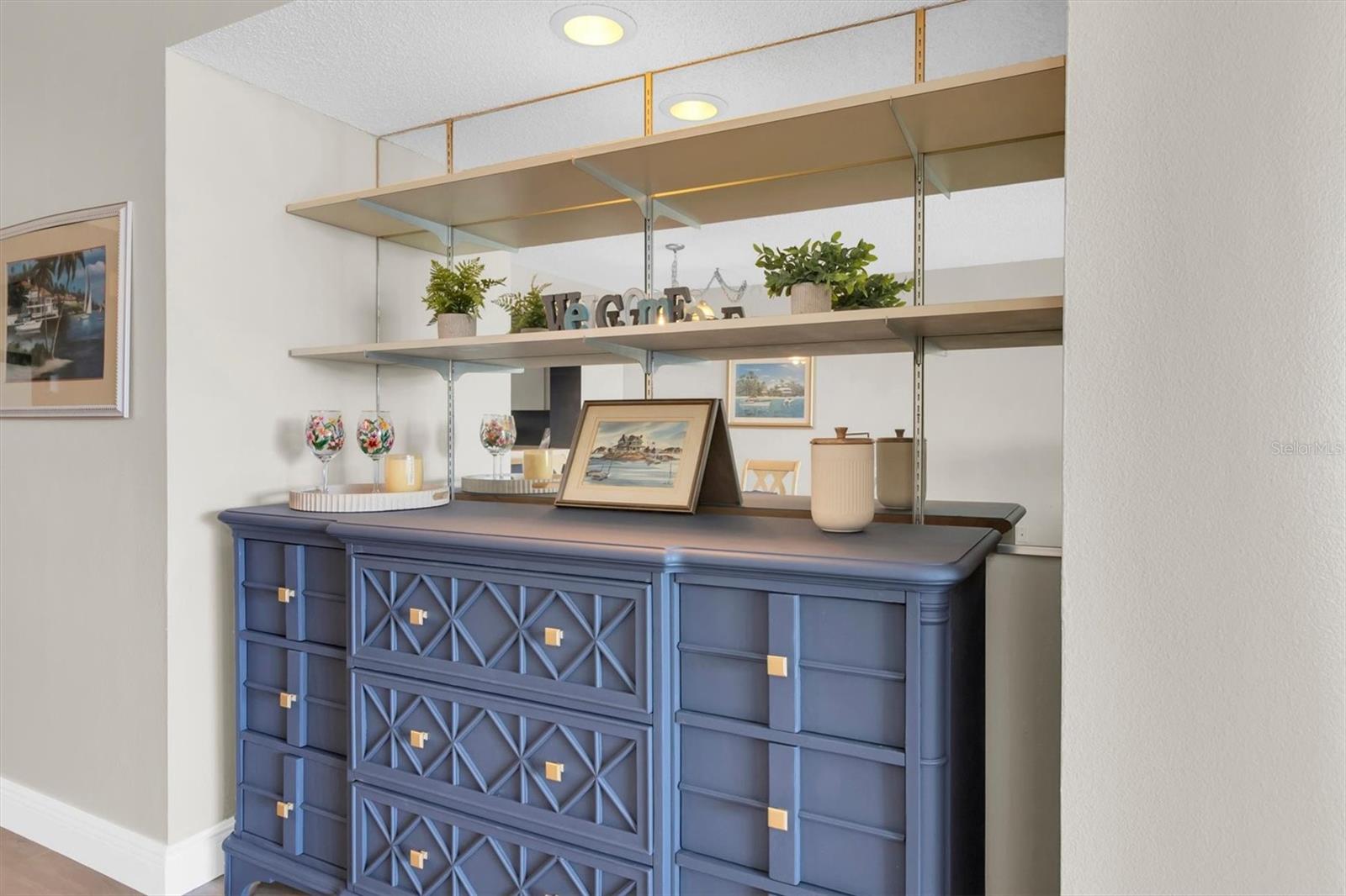 Image 7 of 42 For 4823 Ebbtide Lane Unit #104  104