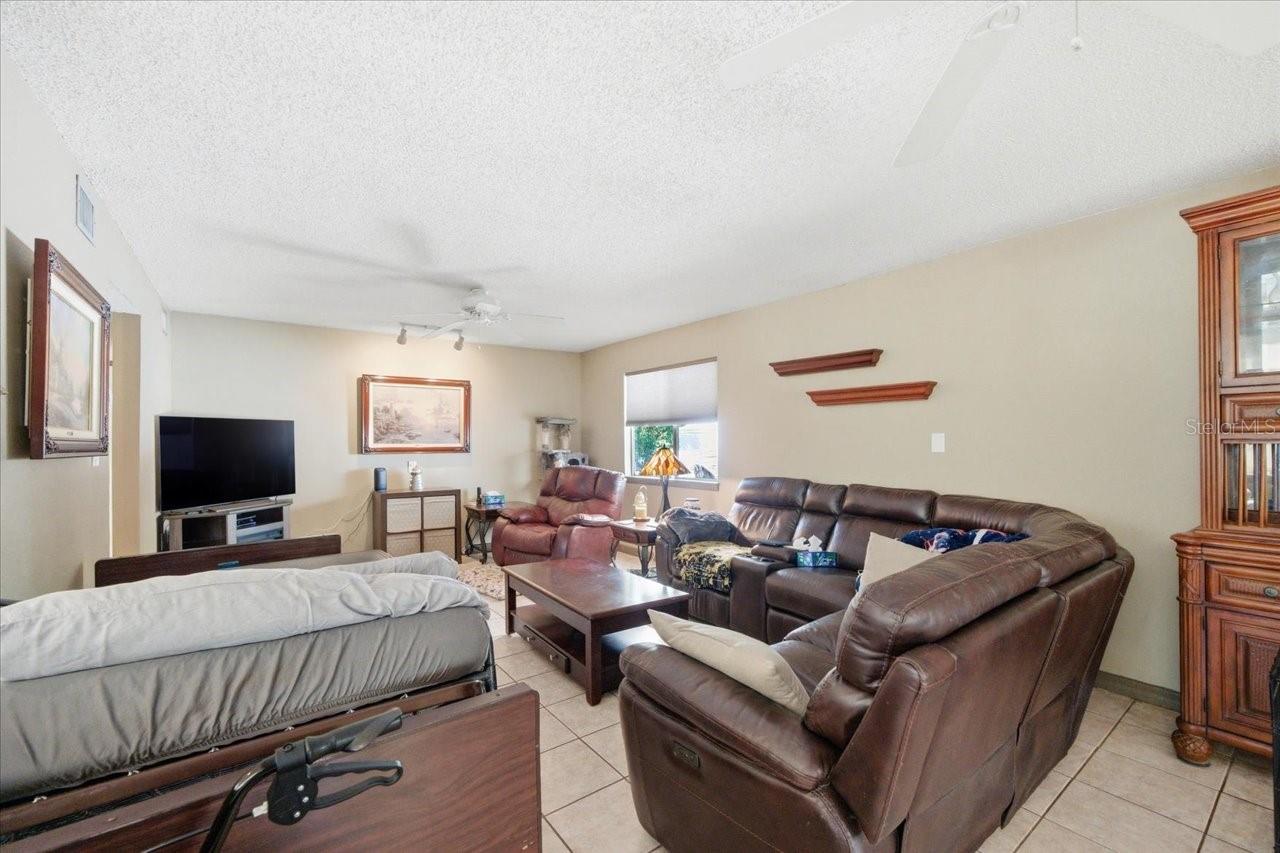 Image 11 of 59 For 10331 Casey Drive