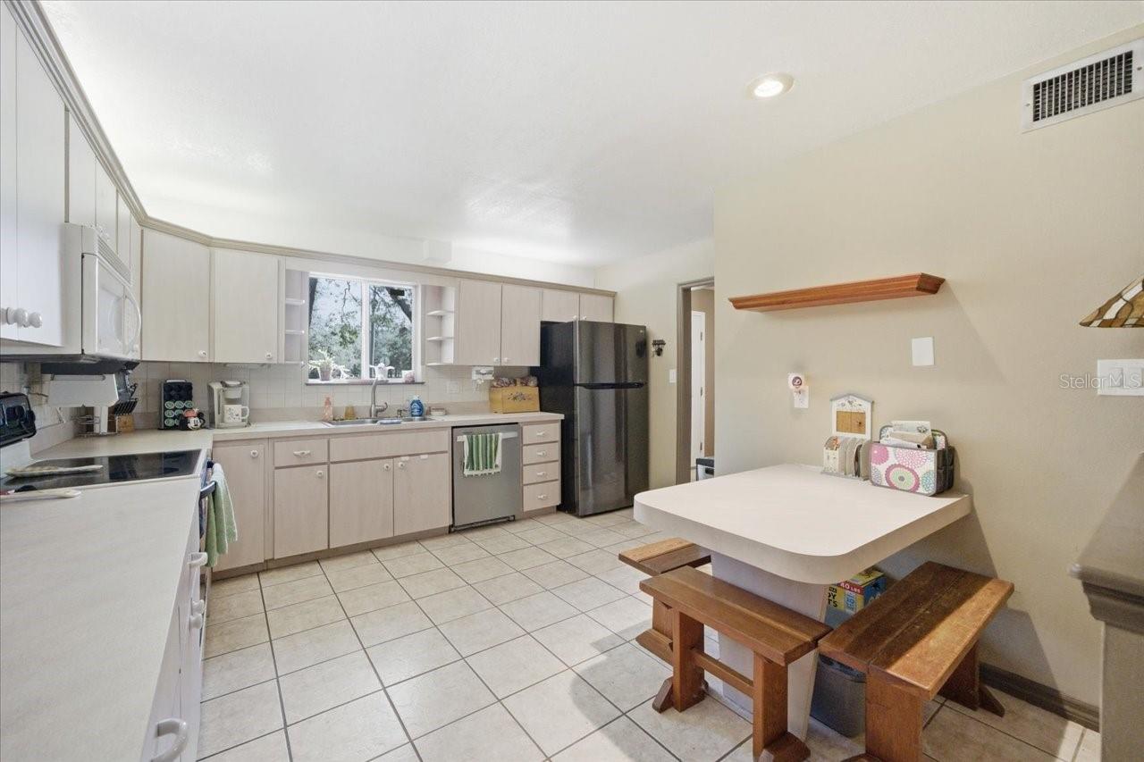 Image 15 of 59 For 10331 Casey Drive