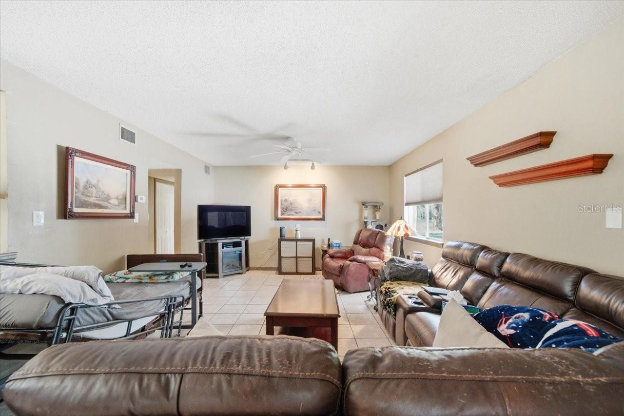 Image 9 of 59 For 10331 Casey Drive