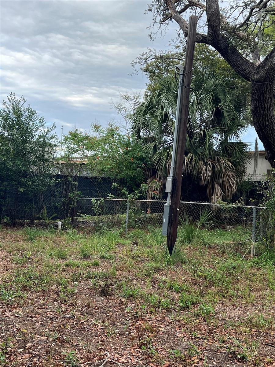 Image 5 of 7 For 6603 Celeste Lane