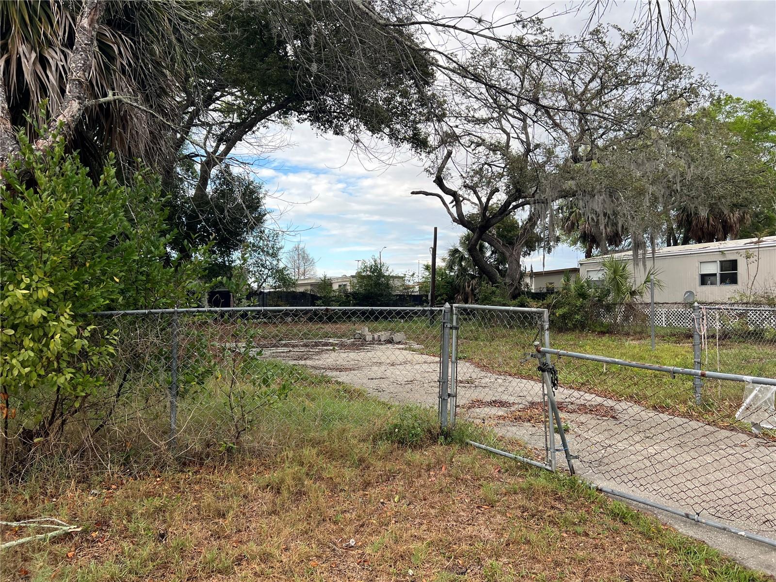 Image 7 of 7 For 6603 Celeste Lane