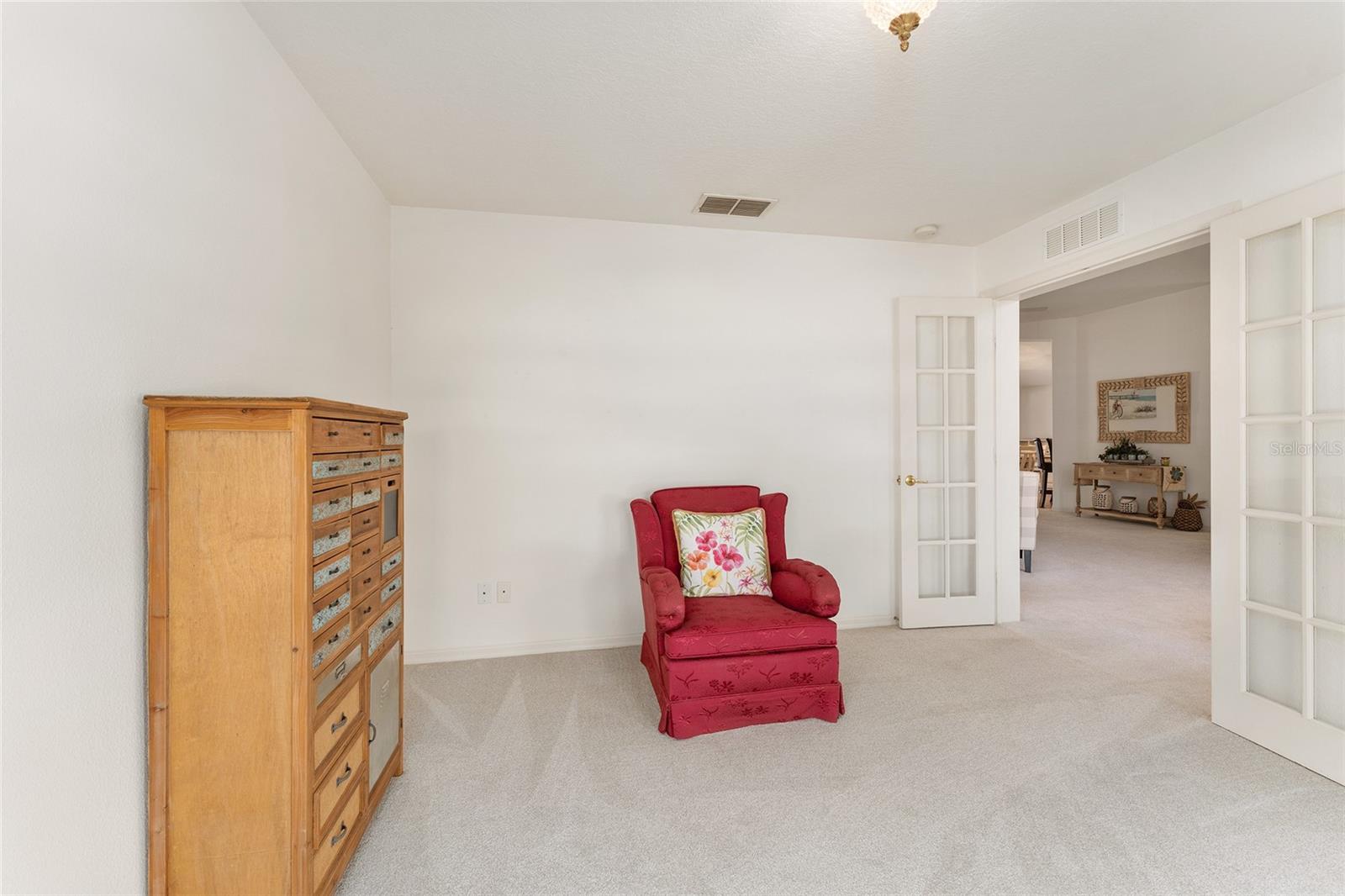 Image 15 of 74 For 9662 93rd Loop