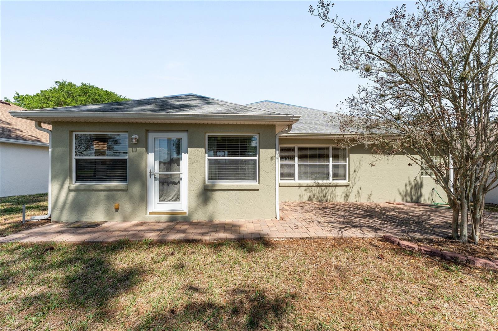 Image 46 of 74 For 9662 93rd Loop