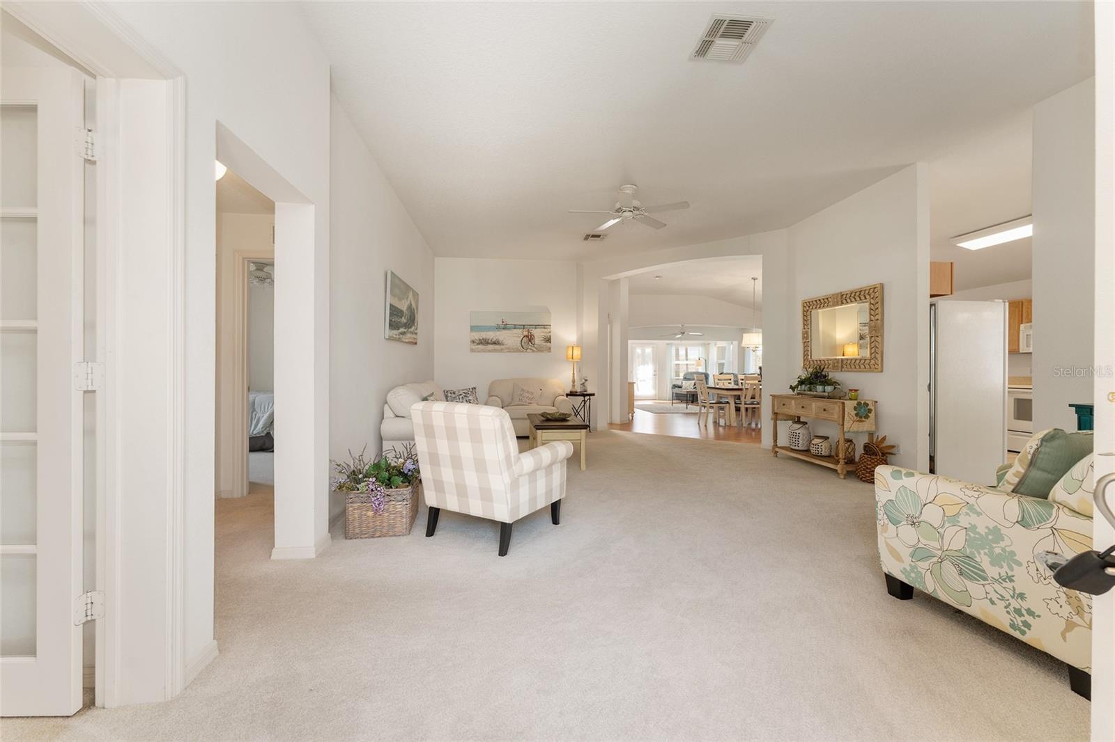 Image 8 of 74 For 9662 93rd Loop