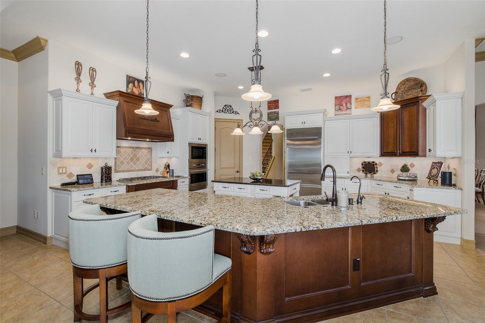 Image 16 of 97 For 10435 Pontofino Circle