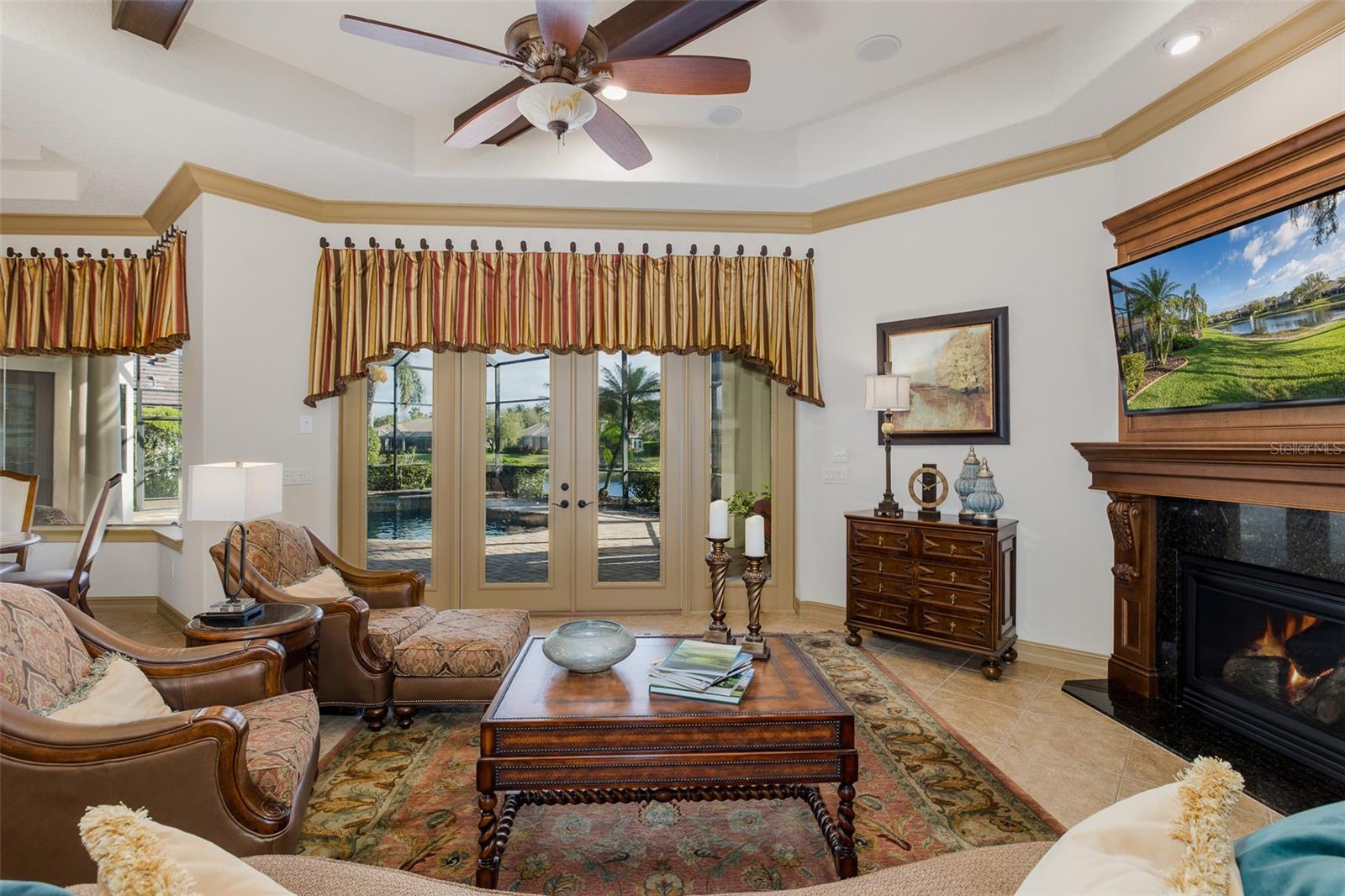 Image 28 of 97 For 10435 Pontofino Circle