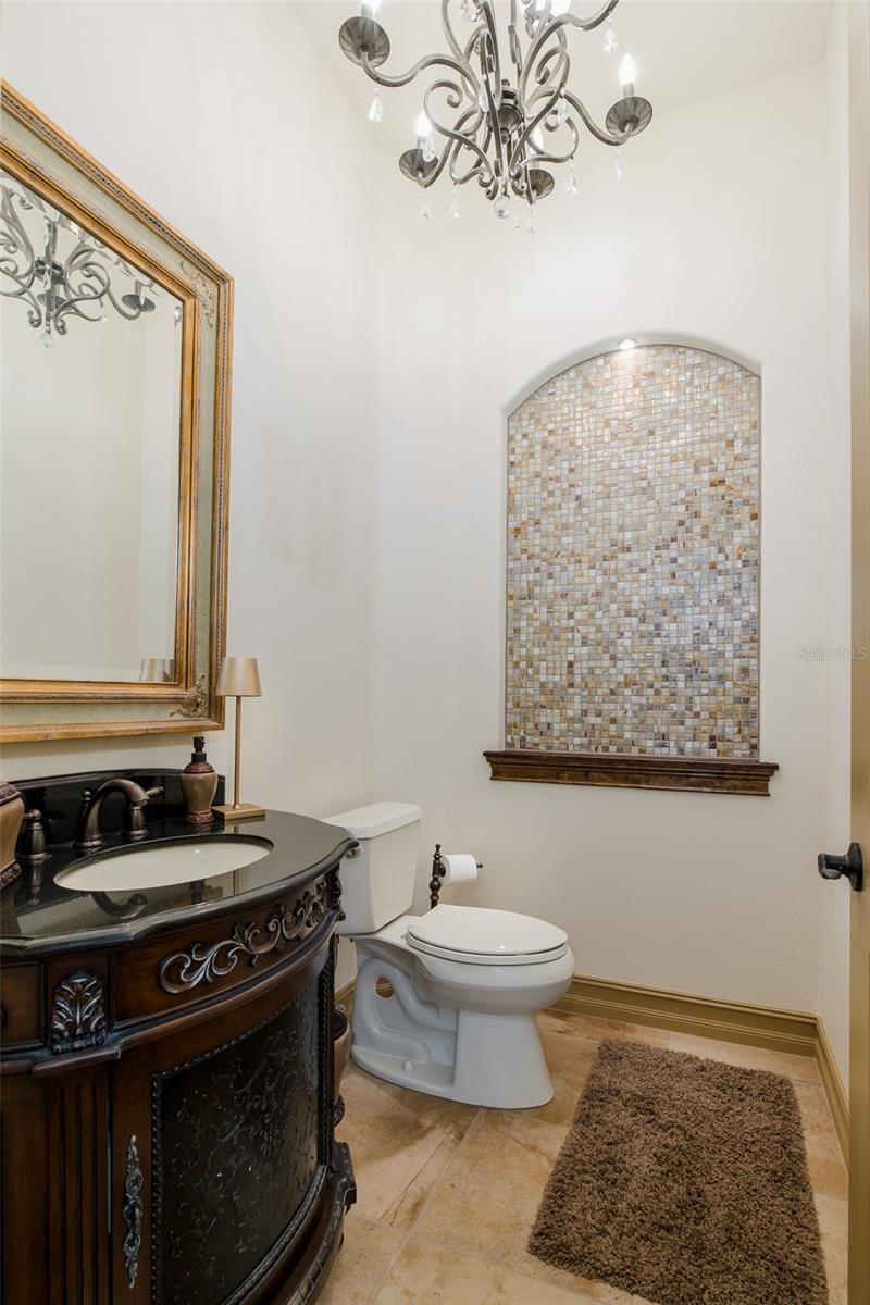 Image 48 of 97 For 10435 Pontofino Circle