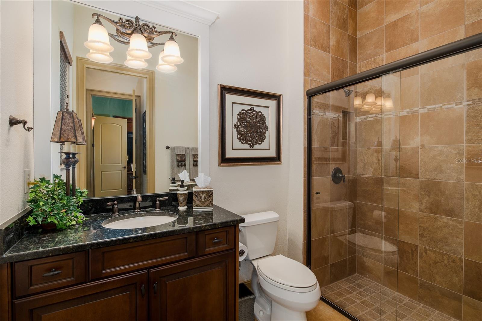 Image 58 of 97 For 10435 Pontofino Circle