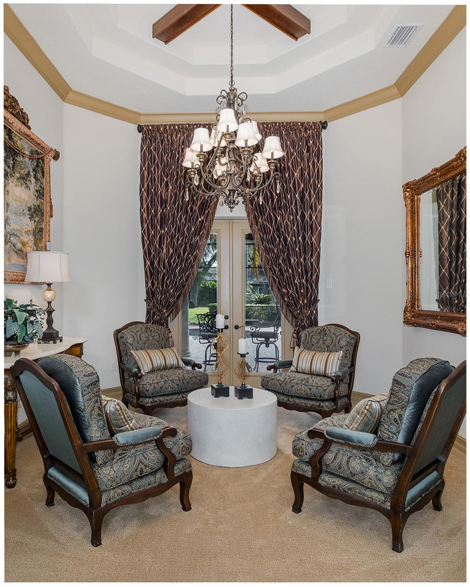 Image 6 of 97 For 10435 Pontofino Circle