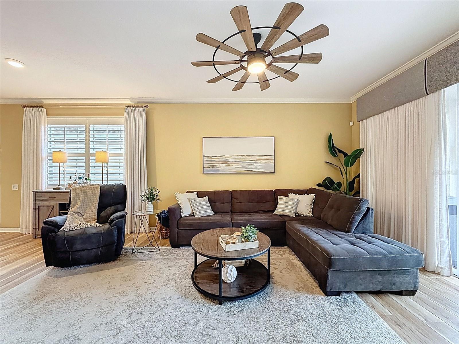 Image 25 of 93 For 15021 Tamarind Loop