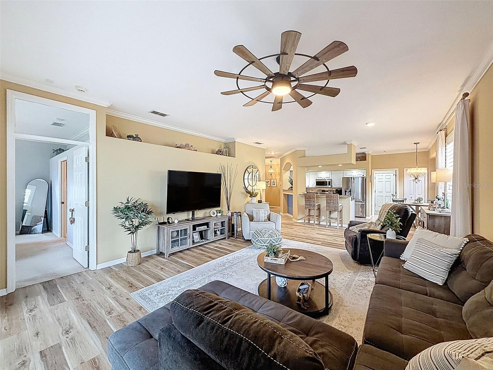 Image 27 of 93 For 15021 Tamarind Loop