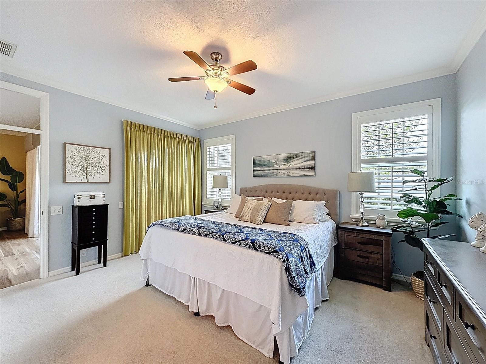 Image 32 of 93 For 15021 Tamarind Loop