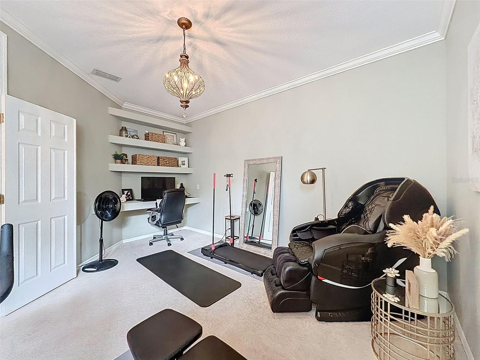 Image 38 of 93 For 15021 Tamarind Loop