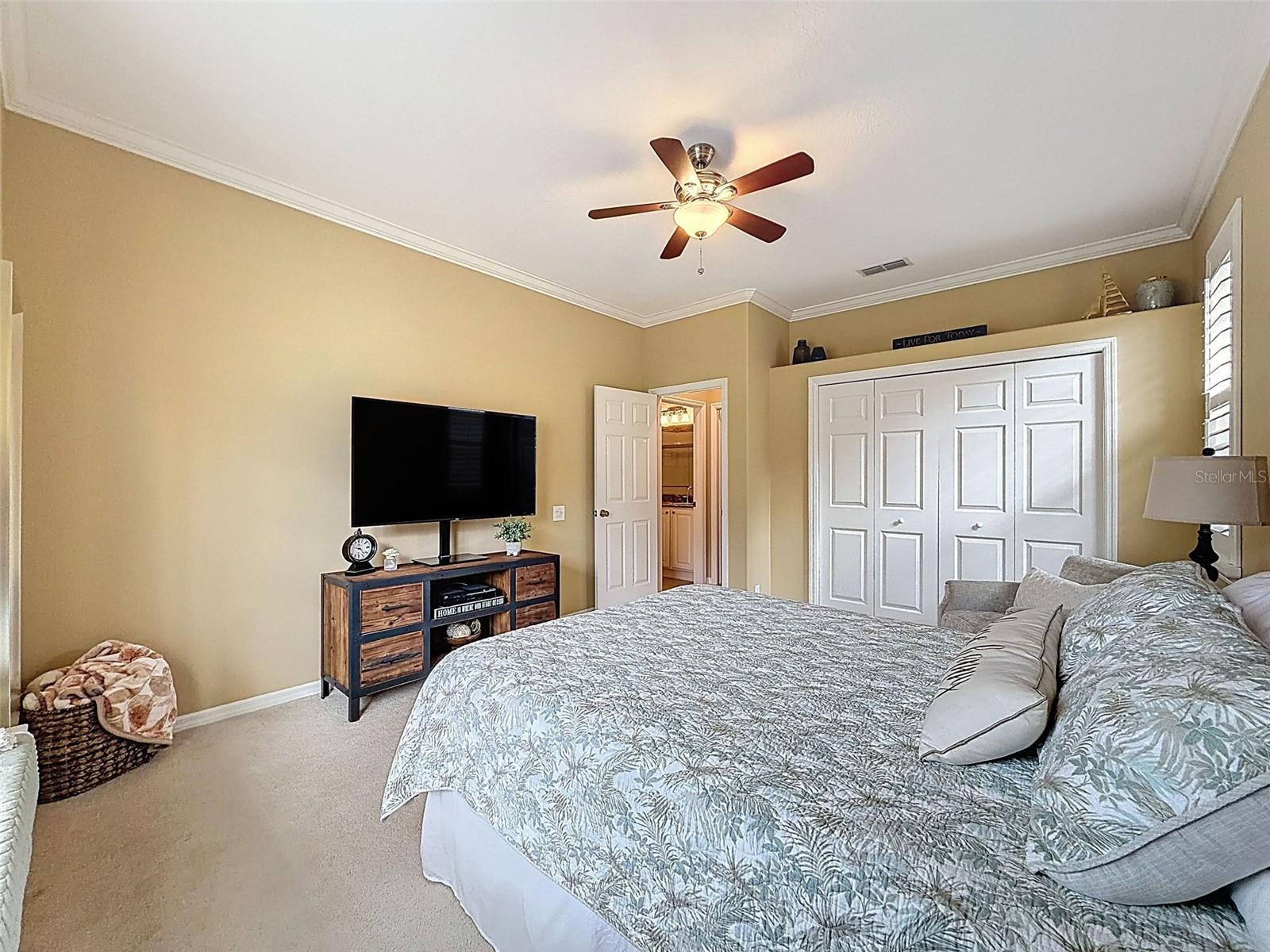 Image 44 of 93 For 15021 Tamarind Loop