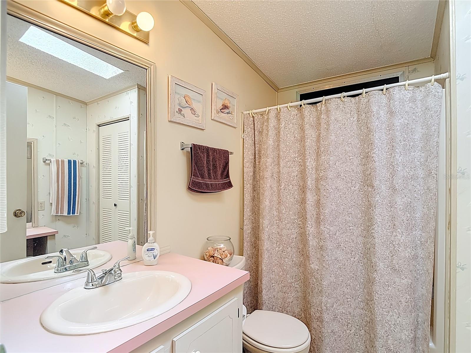 Image 20 of 54 For 10321 Marinette Avenue