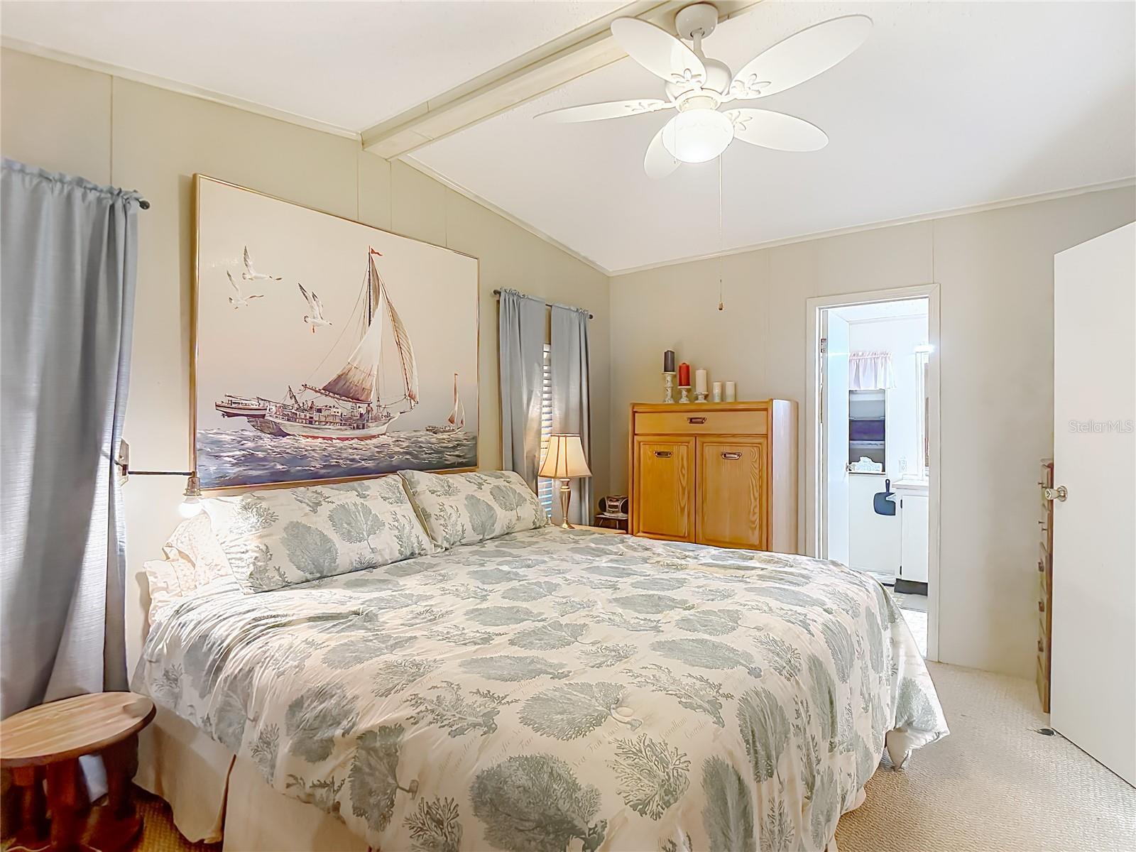 Image 24 of 54 For 10321 Marinette Avenue