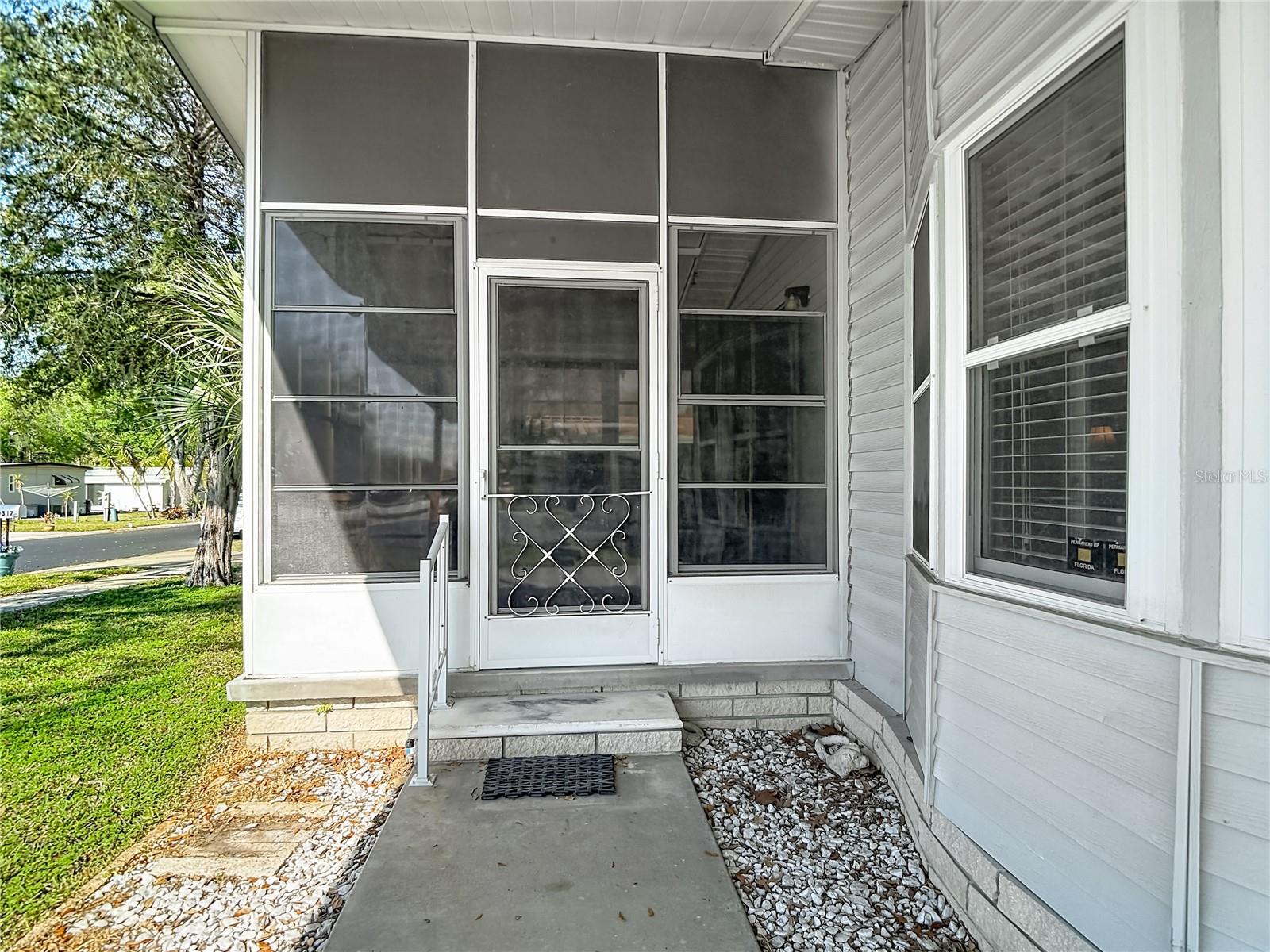 Image 32 of 54 For 10321 Marinette Avenue