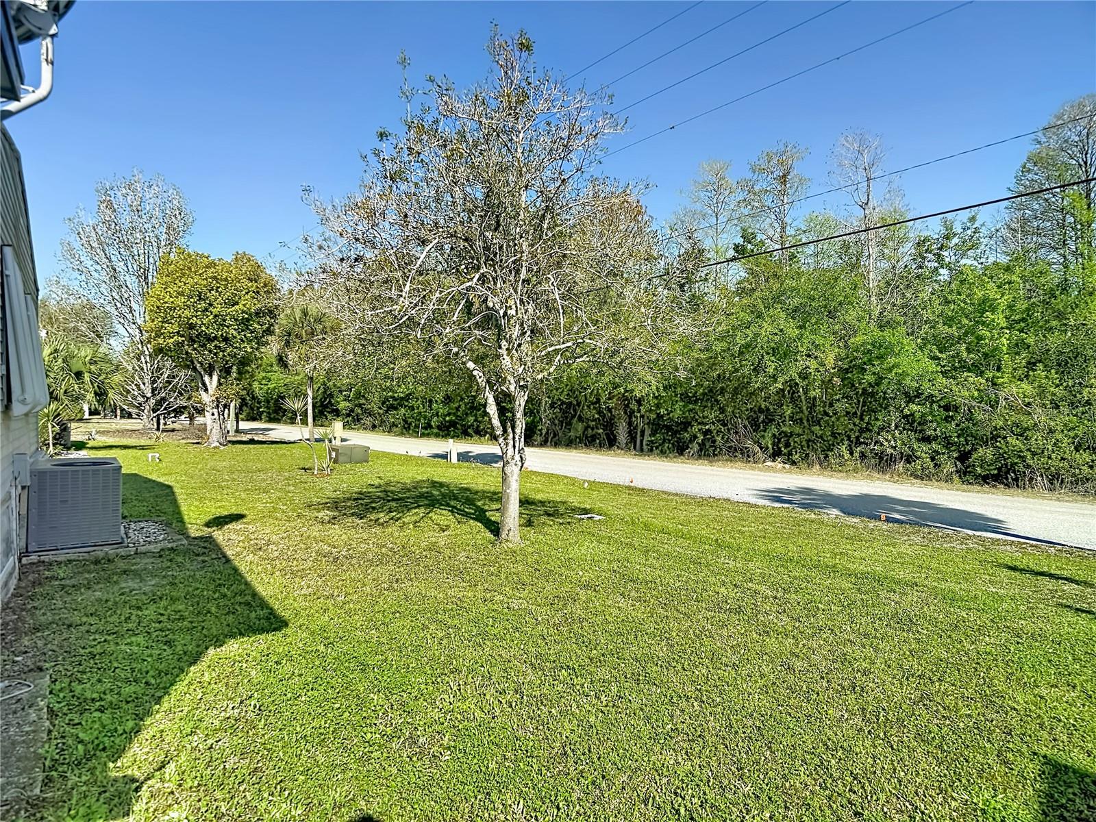 Image 41 of 54 For 10321 Marinette Avenue