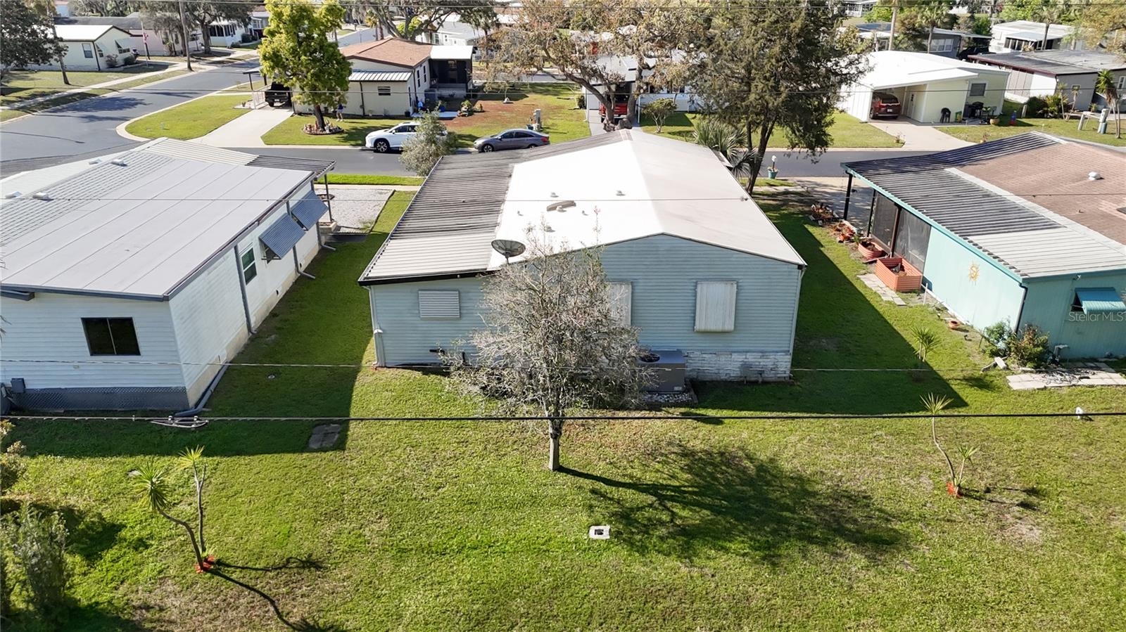 Image 42 of 54 For 10321 Marinette Avenue