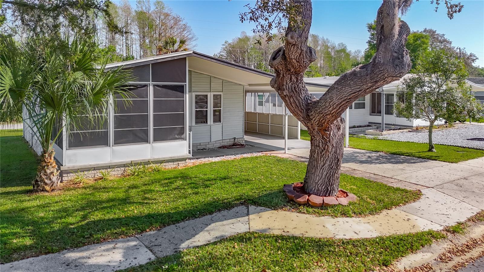 Image 49 of 54 For 10321 Marinette Avenue