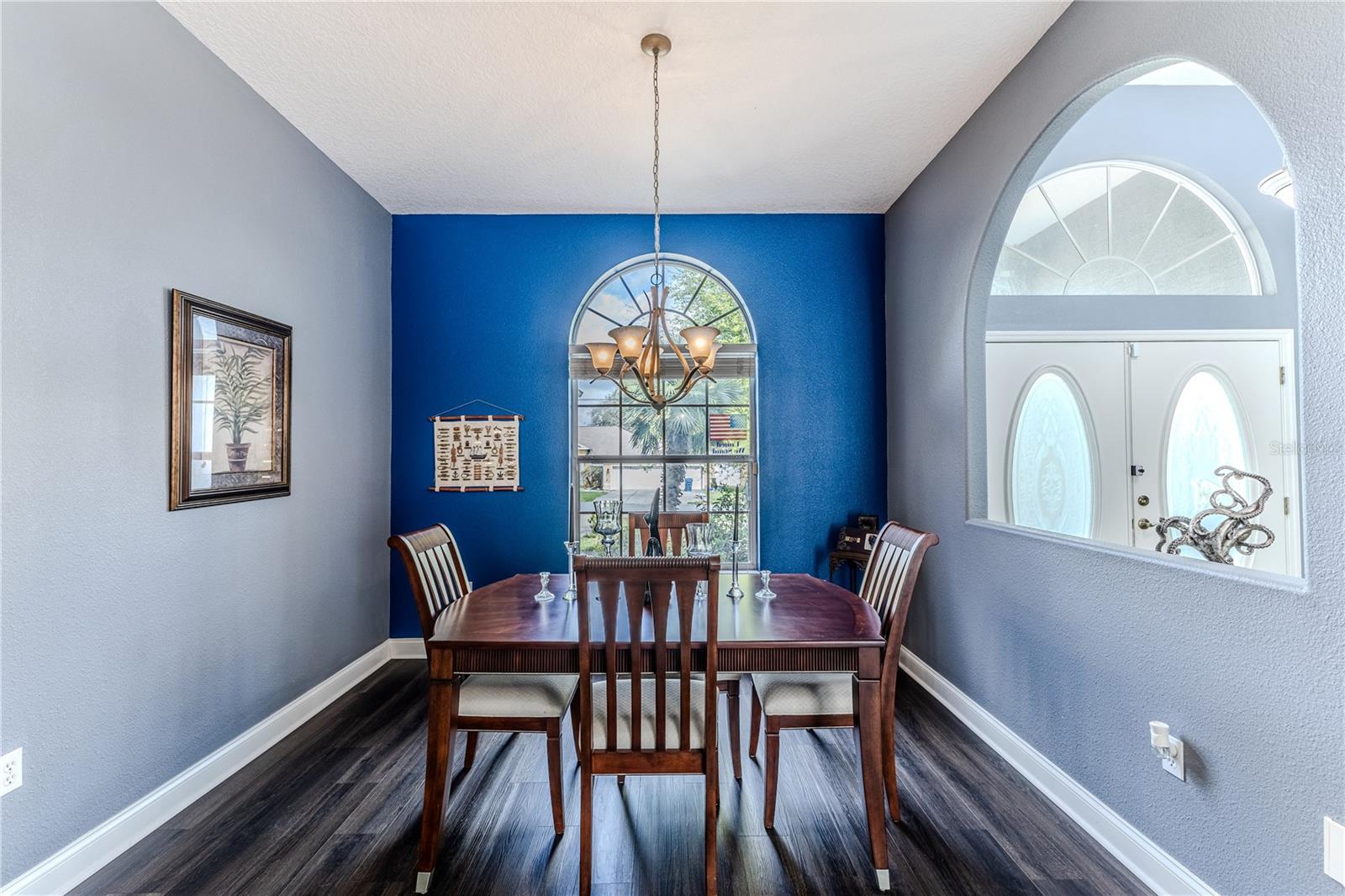 Listing photo id 8 for 12390 Glen Haven Street