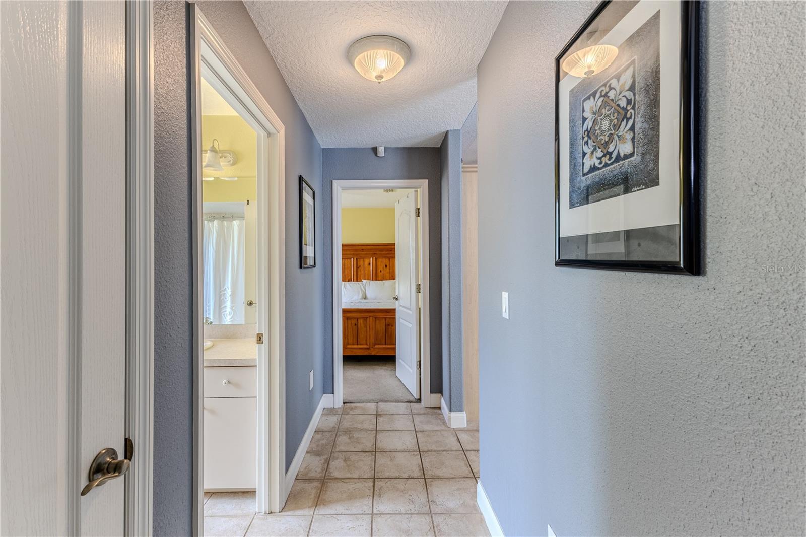 Listing photo id 36 for 12390 Glen Haven Street