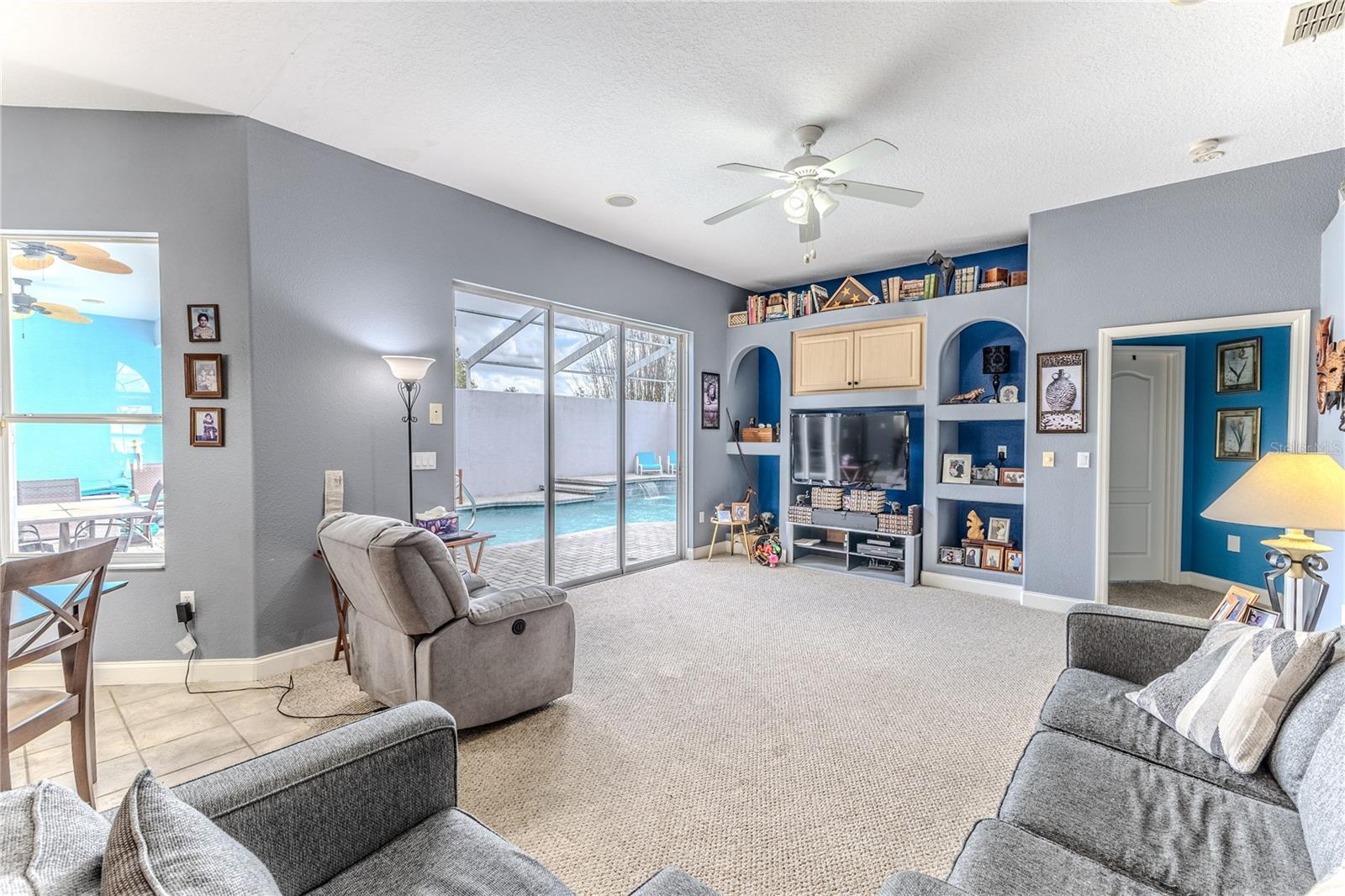 Listing photo id 41 for 12390 Glen Haven Street