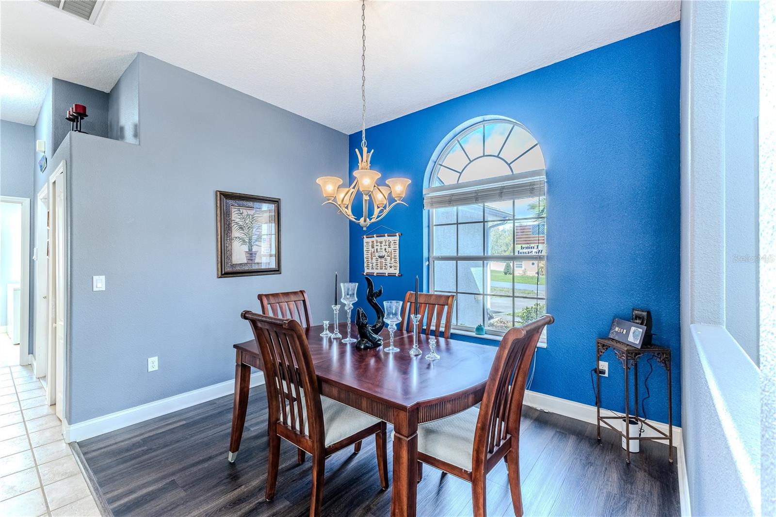 Listing photo id 7 for 12390 Glen Haven Street