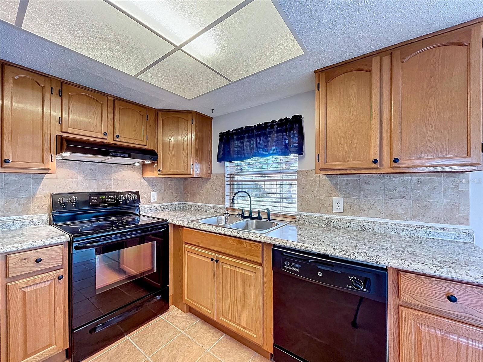 Image 24 of 38 For 9741 Lamantin Drive