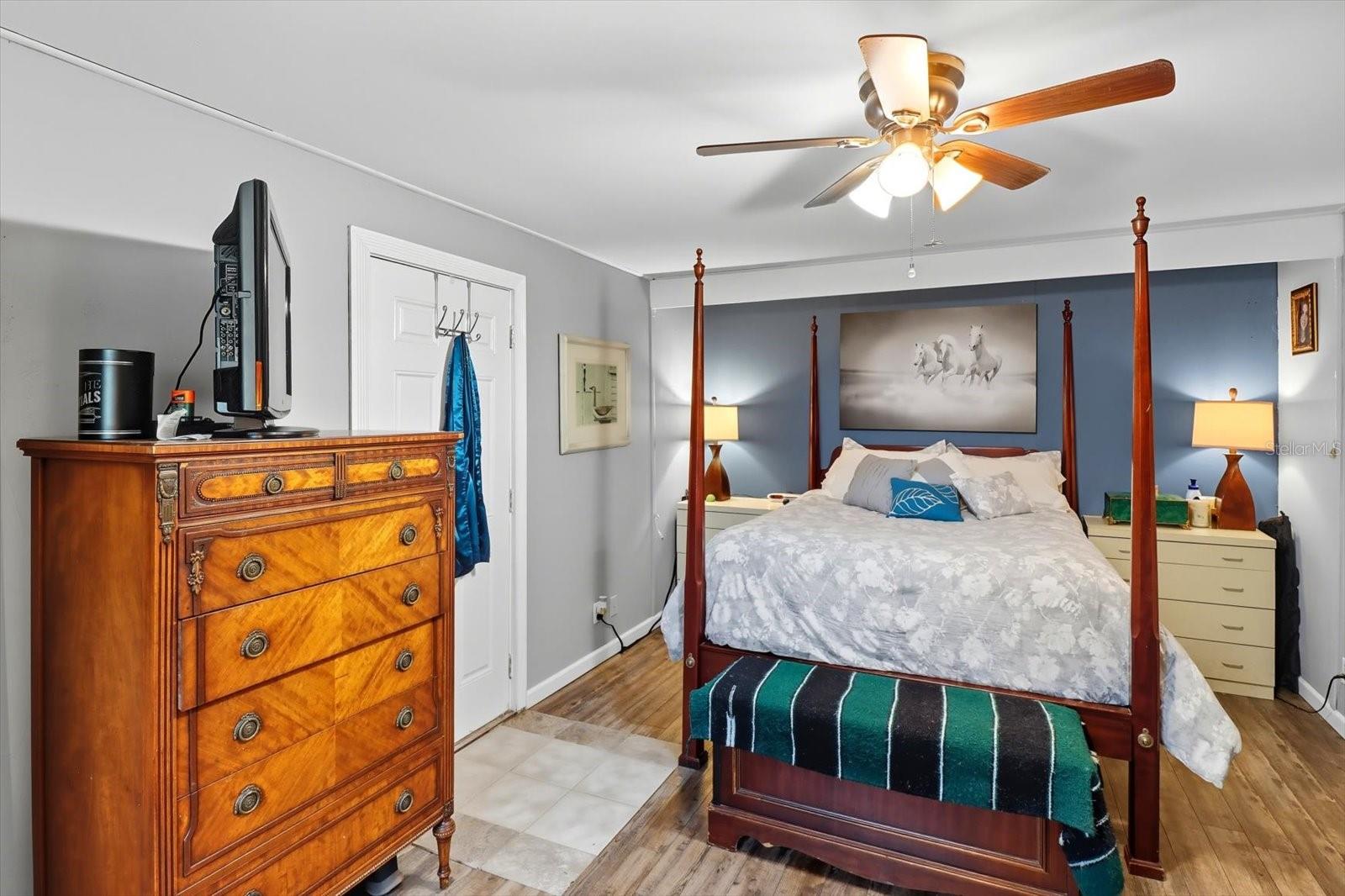 Image 16 of 44 For 10160 Bass Circle