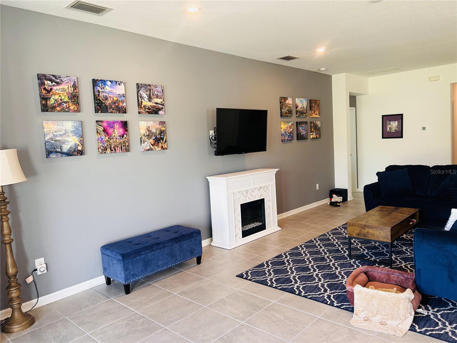 Image 11 of 61 For 13447 Newport Shores Drive