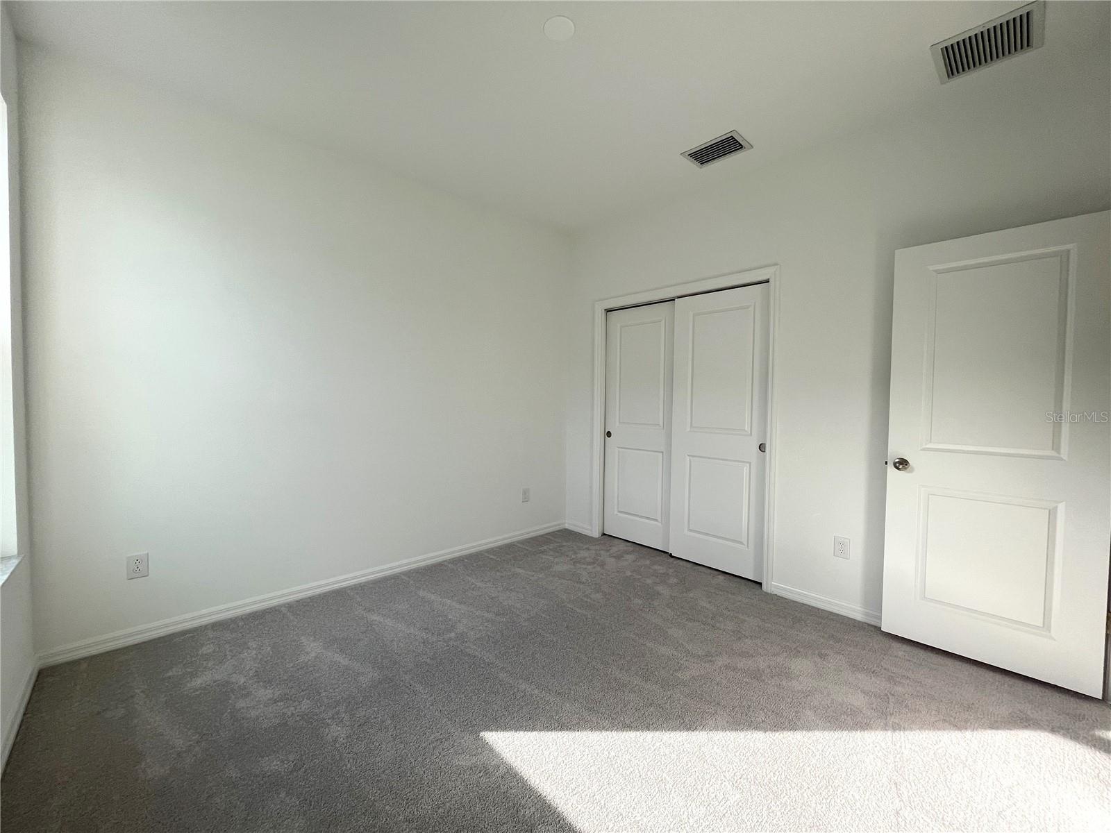 Image 23 of 61 For 13447 Newport Shores Drive