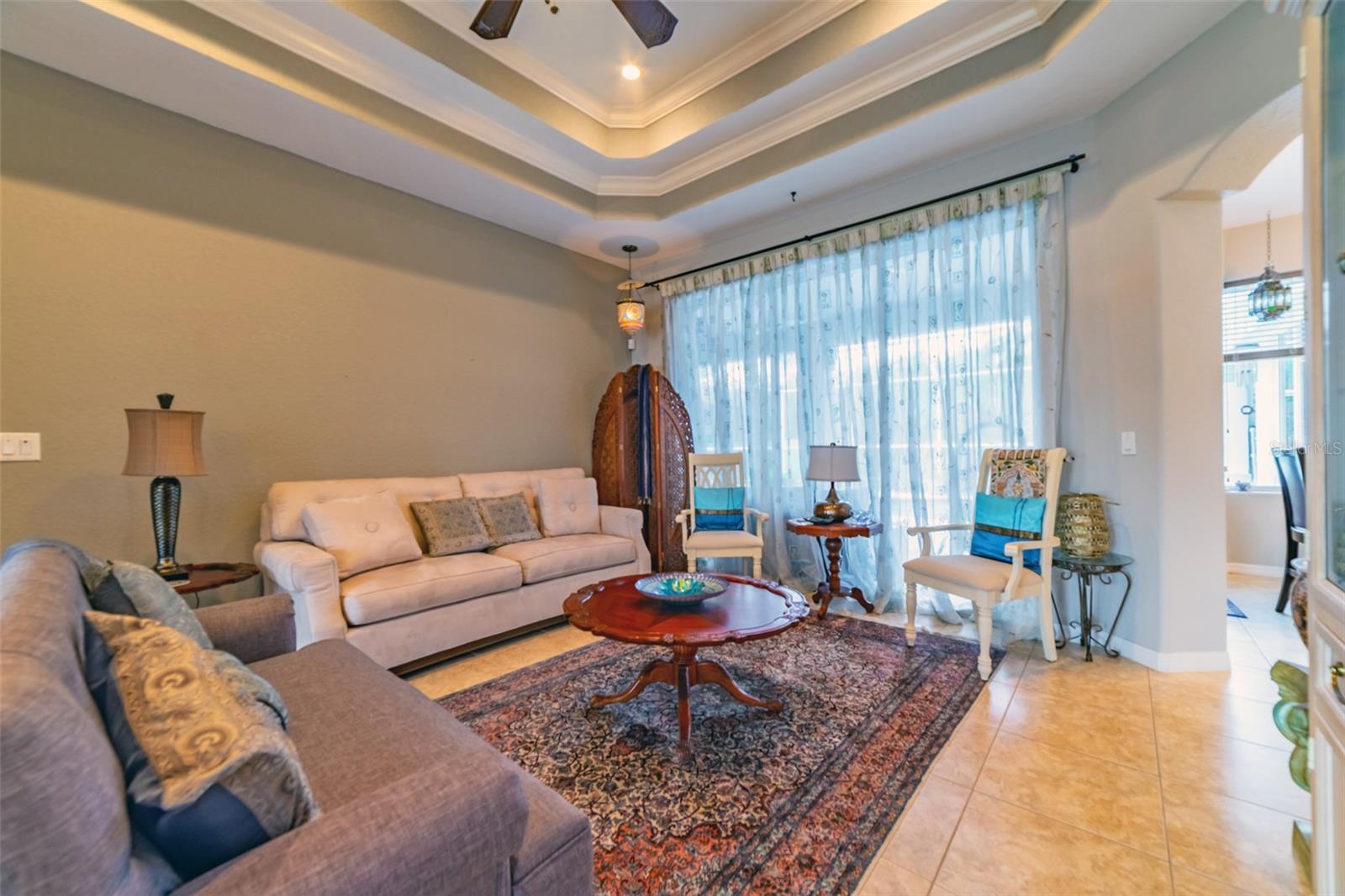 Listing photo id 8 for 4347 Gevalia Drive