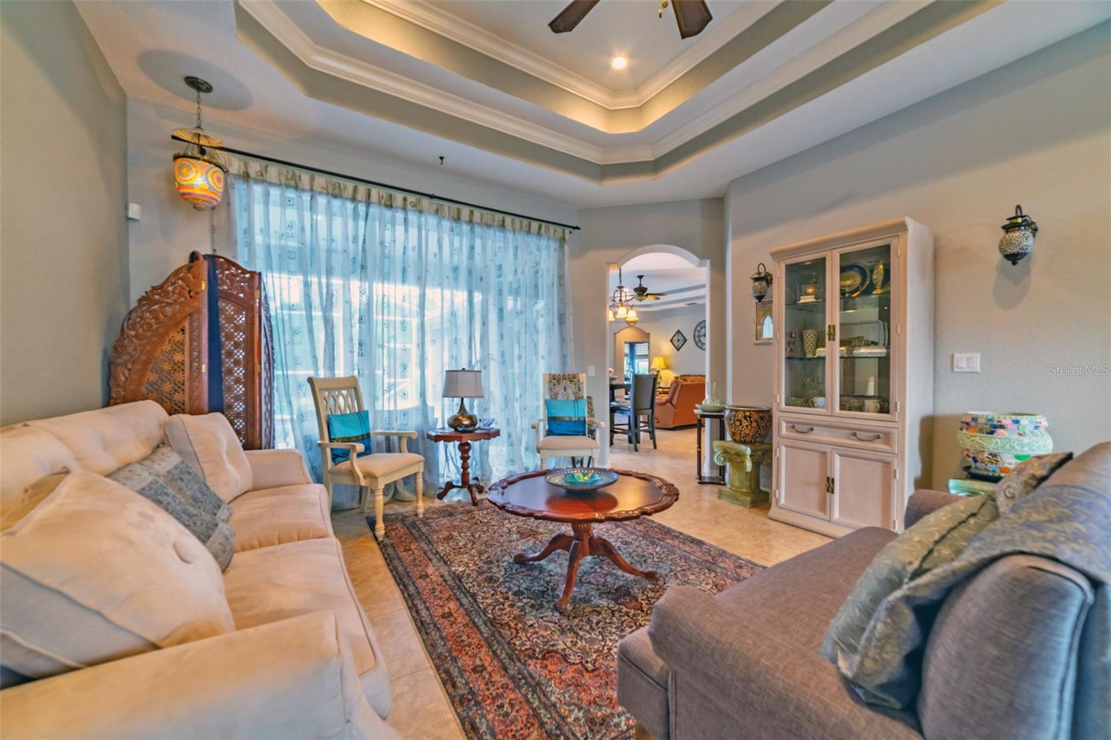 Listing photo id 11 for 4347 Gevalia Drive