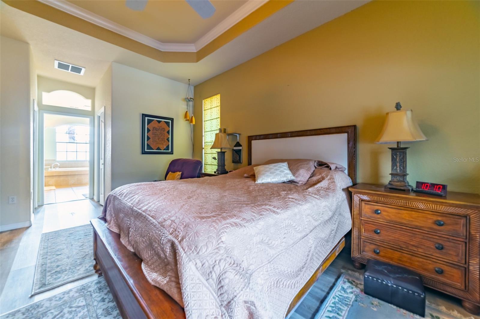 Listing photo id 16 for 4347 Gevalia Drive