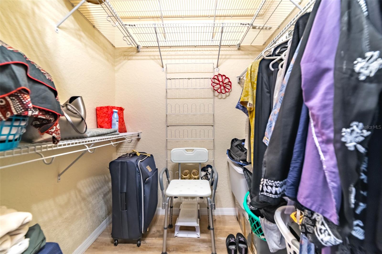 Listing photo id 20 for 4347 Gevalia Drive