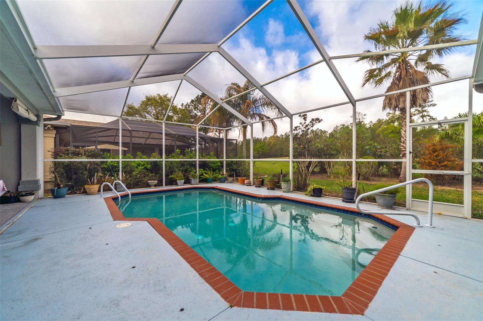 Listing photo id 53 for 4347 Gevalia Drive