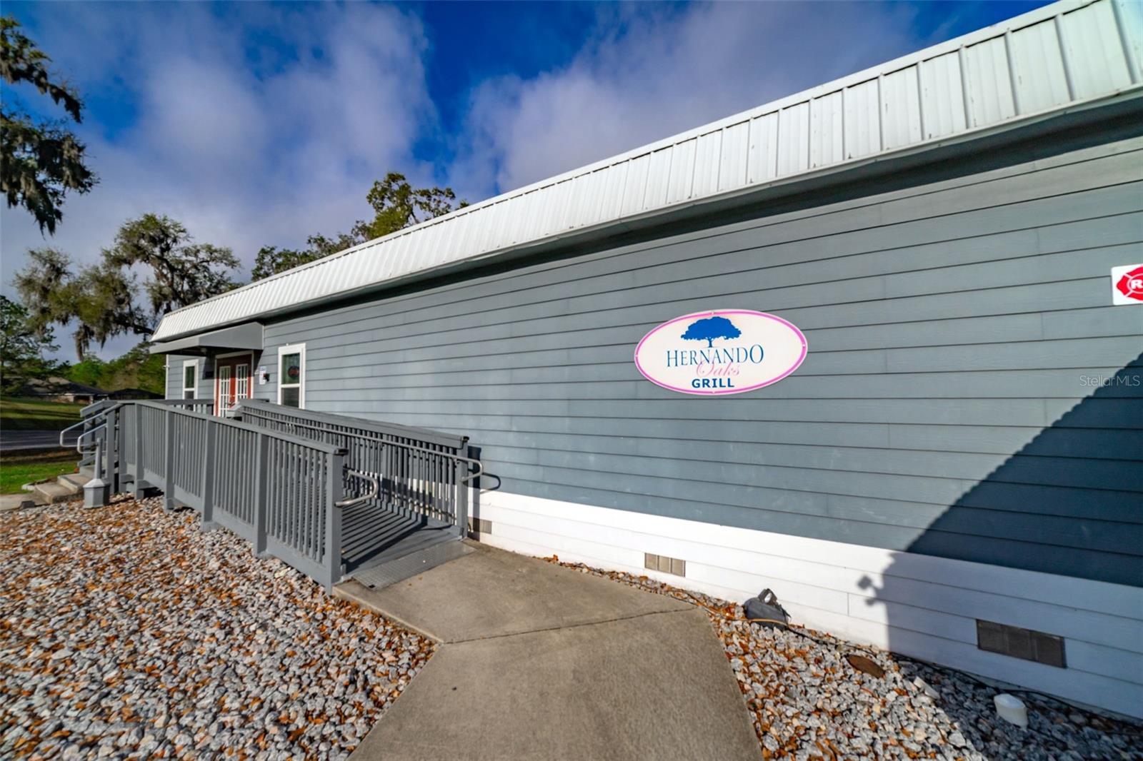 Listing photo id 72 for 4347 Gevalia Drive