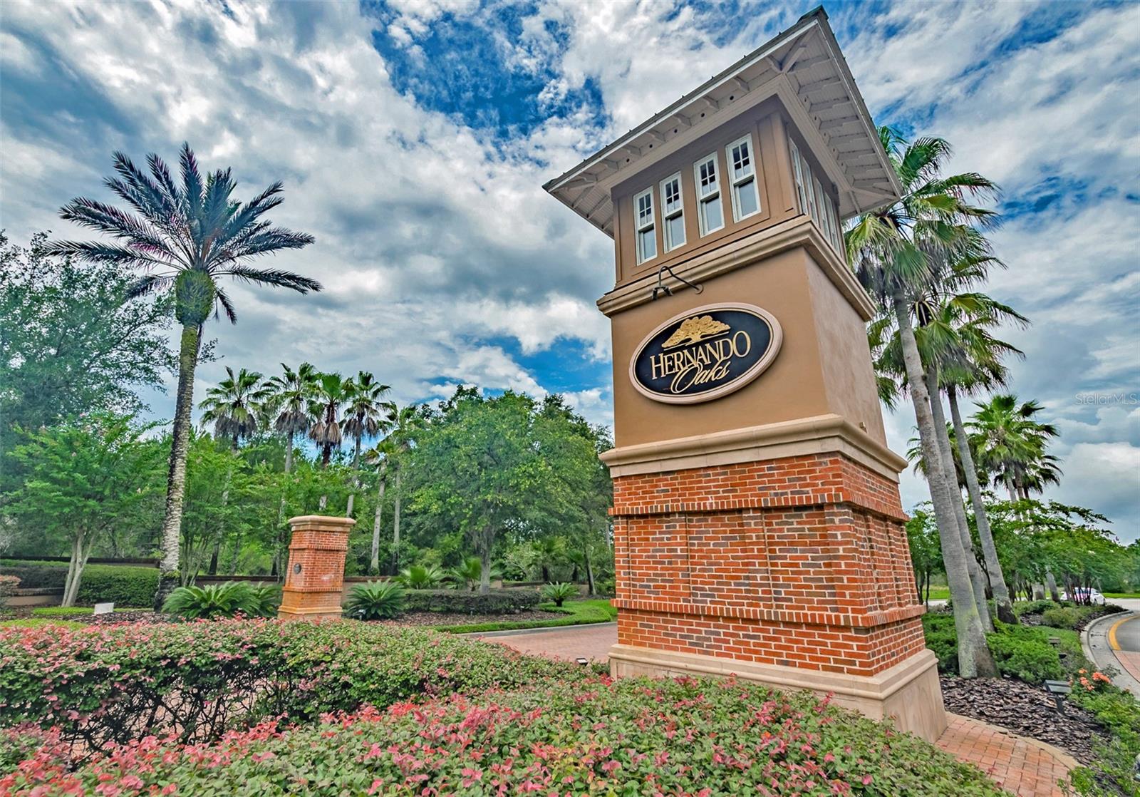 Listing photo id 76 for 4347 Gevalia Drive