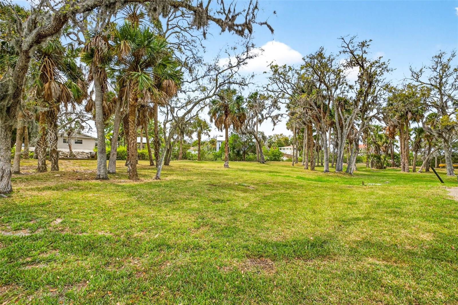 Image 13 of 29 For 5400 Tropical Woods Court