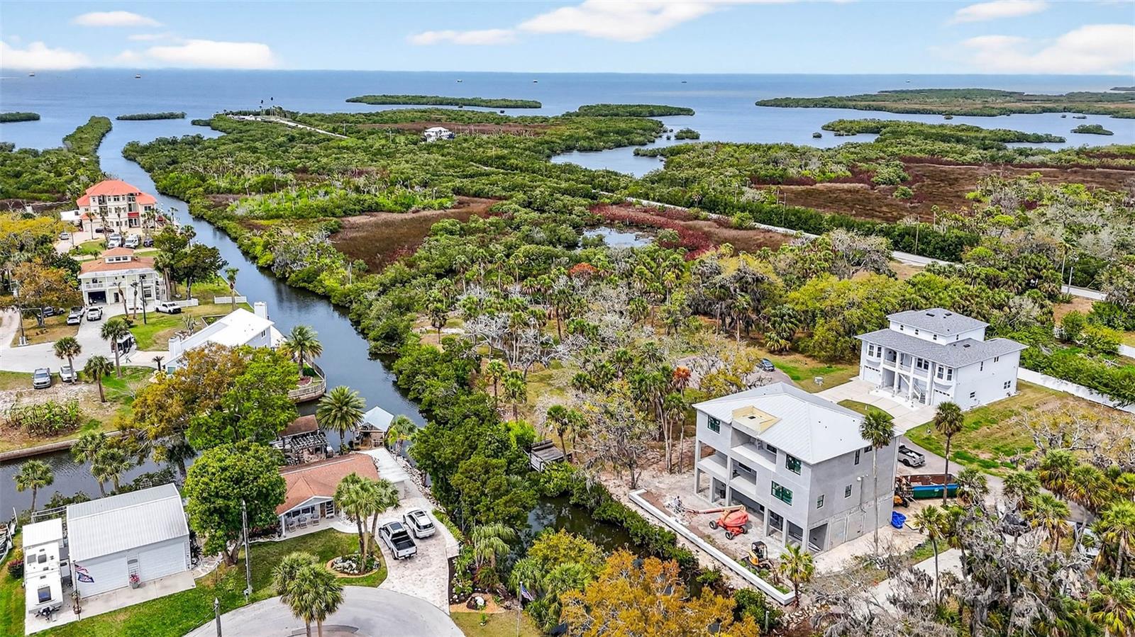 Image 21 of 29 For 5400 Tropical Woods Court