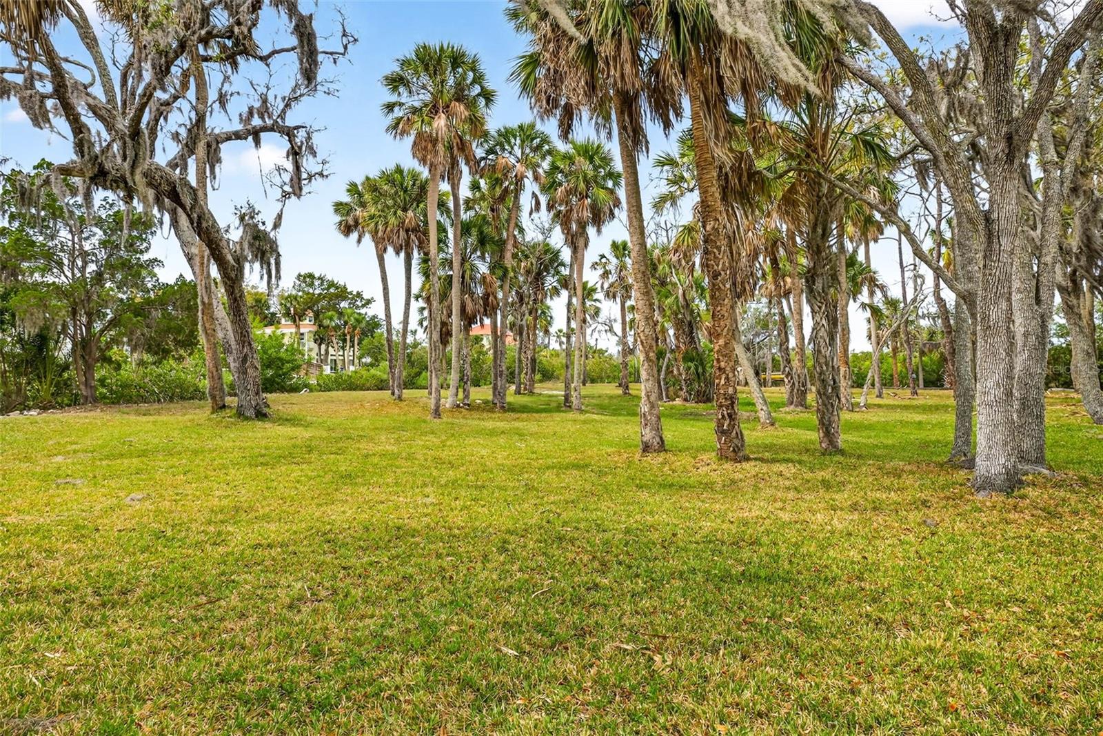 Image 9 of 29 For 5400 Tropical Woods Court