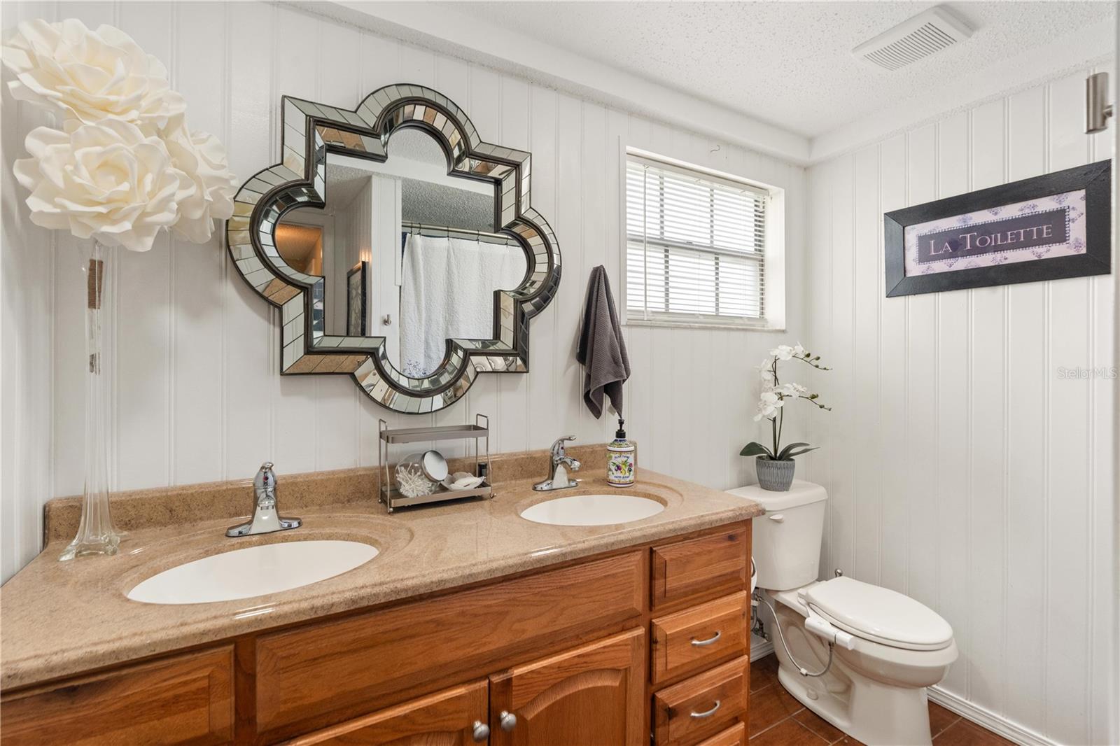 Image 15 of 41 For 8204 Heartwood Lane