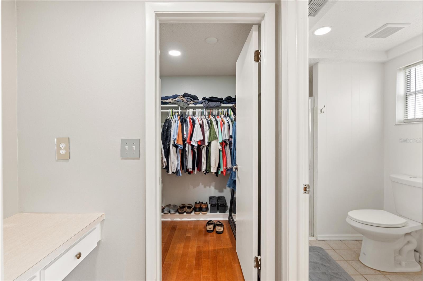 Image 20 of 41 For 8204 Heartwood Lane