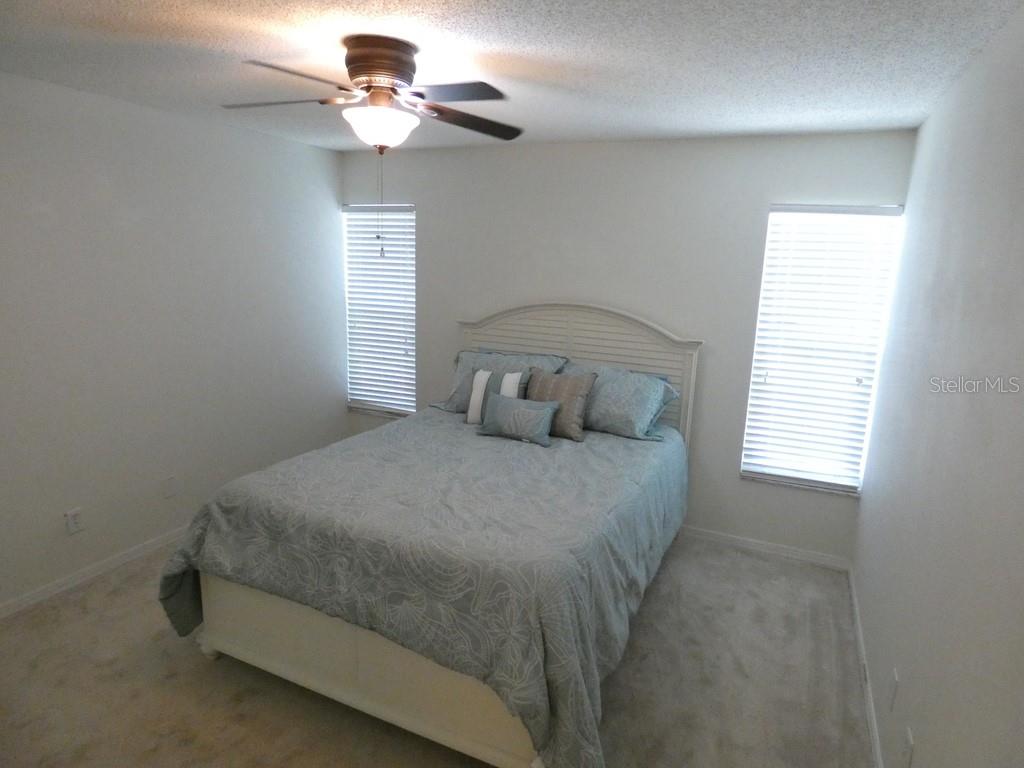 Image 16 of 30 For 2211 Eisenhower Drive 106