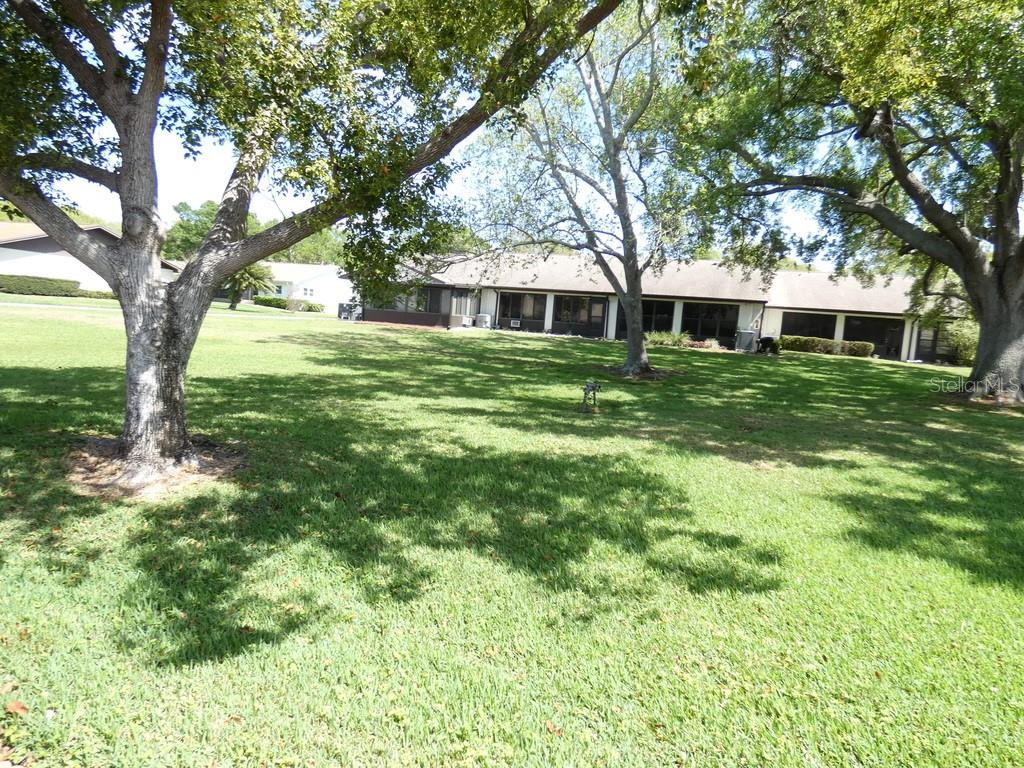 Image 9 of 30 For 2211 Eisenhower Drive 106