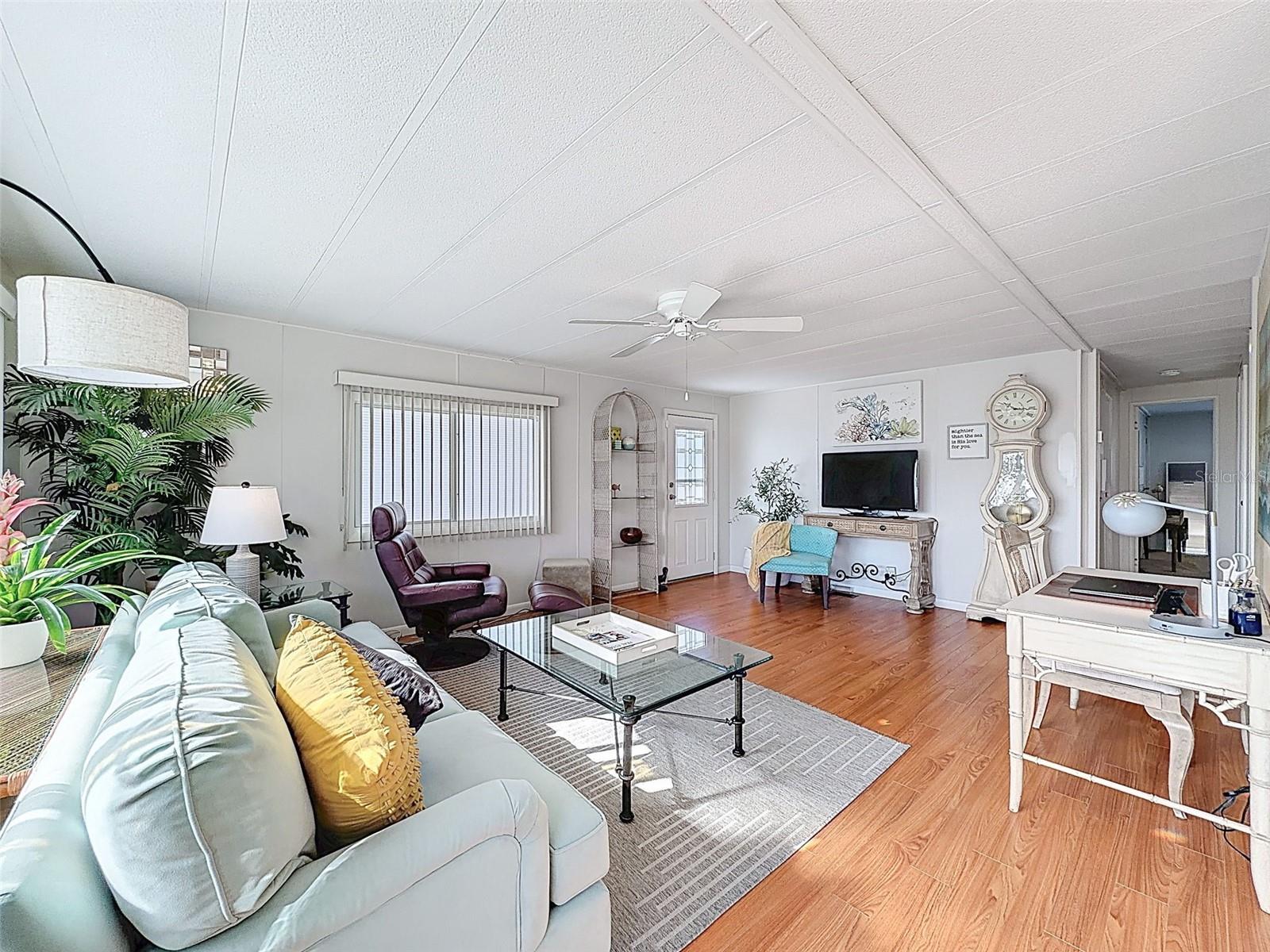 Image 11 of 36 For 6631 Silverbell Drive