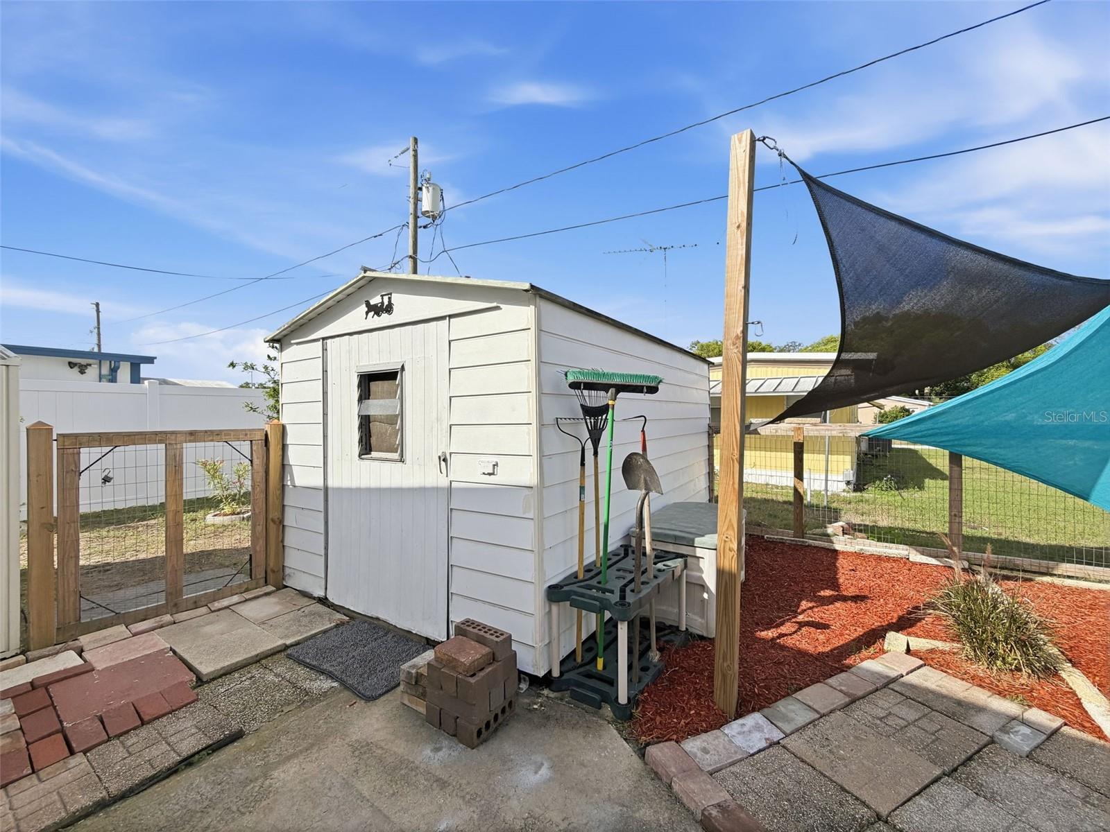 Image 26 of 36 For 6631 Silverbell Drive